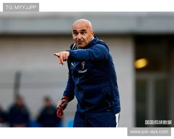 葡萄牙主帅马丁内斯力挺球队:团结一心迎战强敌 葡萄牙主帅马丁内斯力挺球队:团结一心迎战强敌